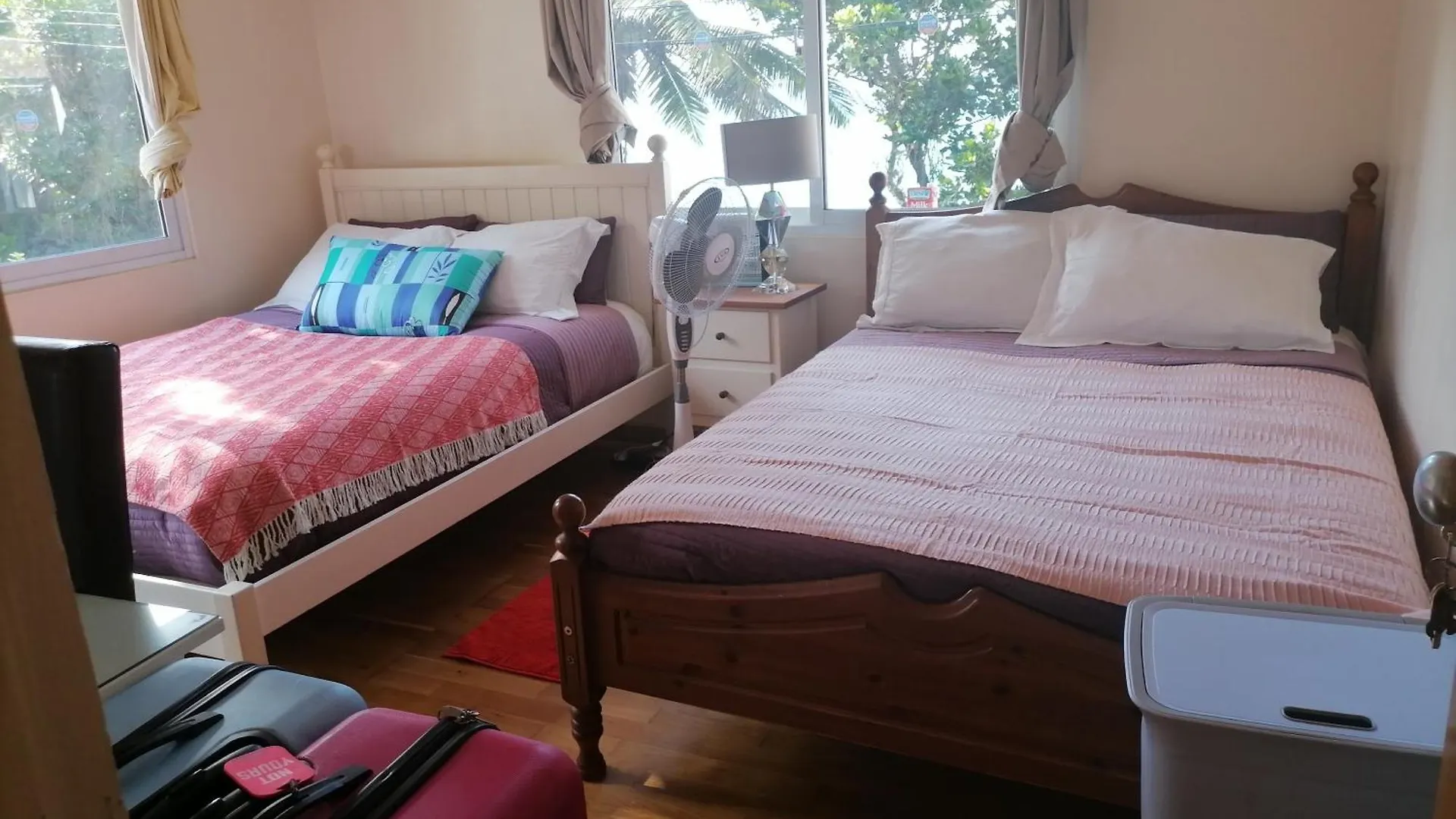 Caranavilla Anse Etoile Seychelles - szigetek
